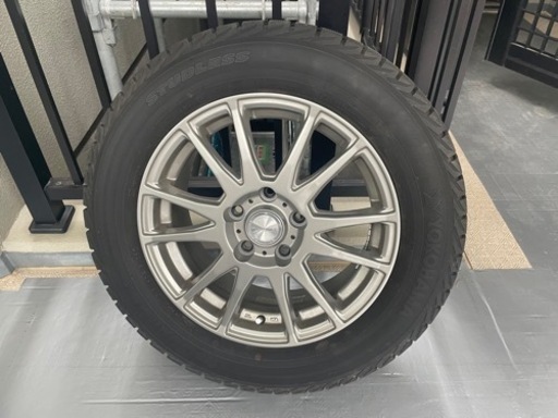 16インチ スタッドレスタイヤホイール、保管用カバー