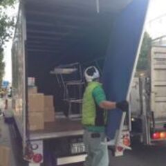 【アルバイト】日給10,000円以上！残業ほぼ無し！地域に愛される「ハミングバード引越センター」　引越し作業スタッフの画像