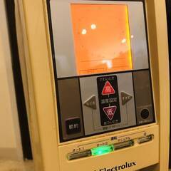 QB9277 Electrolux エレクトロラックス オイルヒーター 8フィン EOH812T 日本製 暖房器具 家電 中古 福井 リサイクルの画像