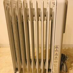 QB9275 DeLonghi デロンギ オイルヒーター H310912TDC 油入式 可変式 暖房器具 中古 リサイクルの画像