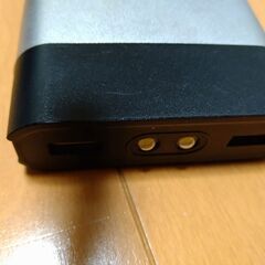 スマホ充電器２つ（タイプC線３つ）とIphone充電器１つとモバイルバッテリーさらにおまけ有の画像