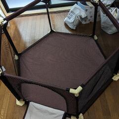 【1/29取引決定】洗えるソフトベビーサークル　ブラウンの画像