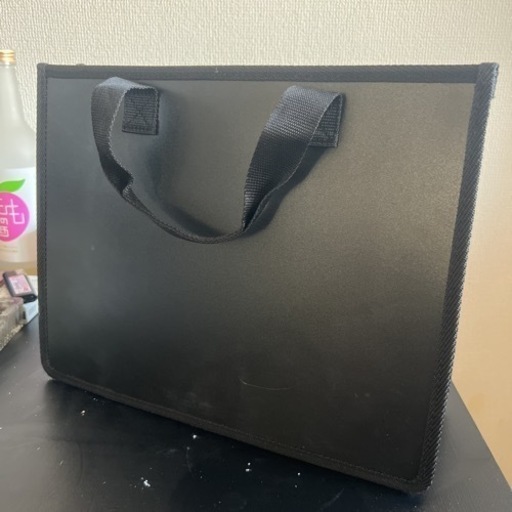 オフィストートバッグ 黒 A4 プラスチック製