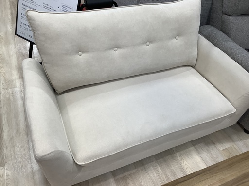 2人掛けソファー ニトリ 幅135cm 奥行75cm 座面までの高さ45cm 入荷致しました！