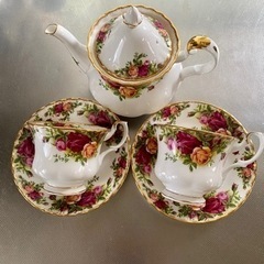 Royal Albert アフタヌーンティーセット