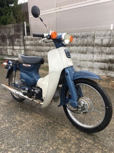 ホンダ　スーパーカブ50  FI  書類付実働ベース車