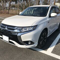 アウトランダーＰＨＥＶ　Ｇセーフティパッケージ　2018年（平成30年）の画像