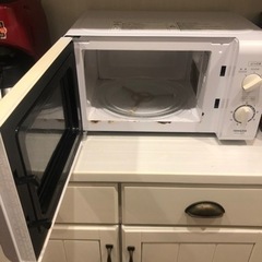 電子レンジ YAMAZEN YRB-207 Wの画像