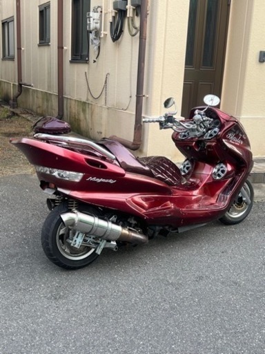 マジェスティ 250 カスタム　スピーカーなど