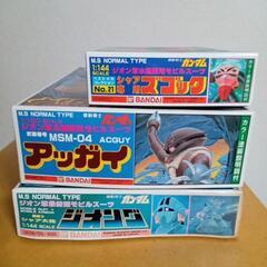 アッガイ・ジオング・シャア専用ズゴックの３点