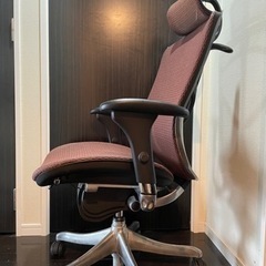 【Ergohuman /エルゴヒューマン 】ハイバックチェア　 オフィスチェア ヘッドレスト付き　メッシュの画像