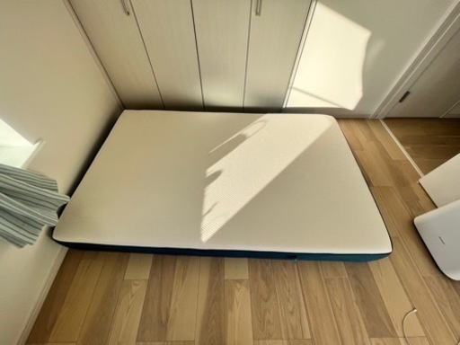 交渉中　コアラマットレスセミダブル　ベットフレーム付き