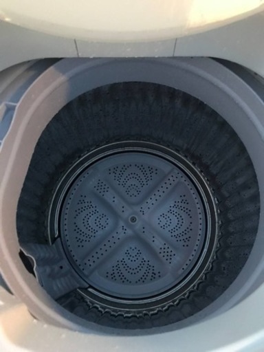 ✨2019年製✨2421番 シャープ✨電気洗濯機✨ES-T711-W‼️