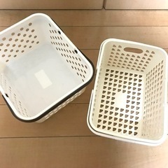 【お話し中】百均プラスチックかご