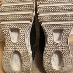 SNS人気✨BODY MAKER✨軽量スニーカー✨ランニングシューズ✨の画像