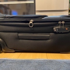 キャリーケース　コロコロ　旅行　出張　スーツケースの画像