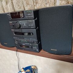 CDプレーヤー・コンポ　Panasonic パナソニック　CDステレオシステムシステムコンポ RESTY SC-CH310G (CD/Wカセットコンポ)の画像