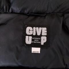 黒ダウンベストMの画像