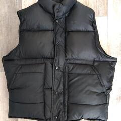 黒ダウンベストM
