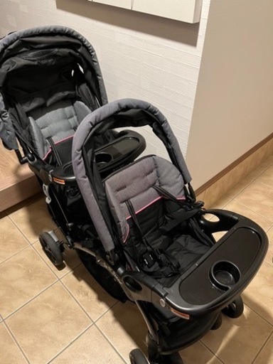 ベビートレンド　二人乗りベビーカー