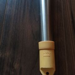 伸長式の物干しざお。最長235センチ。０円でお引き取り下さる方がいらっしゃるとうれしいです。の画像