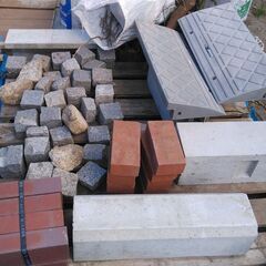 建築資材ブロック・フェンス・縁石・枕木等の画像