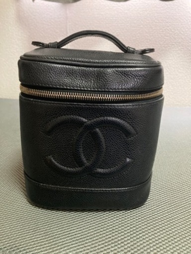 シャネル　キャビアスキン　バニティバッグ