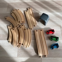 イケア　木製電車　レール