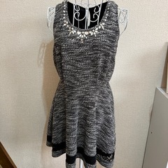 ノースリーブニットワンピース