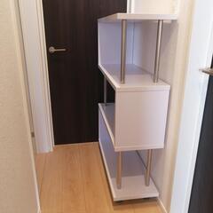 至急　本棚　収納　Ｓ字　ディスプレイラックの画像