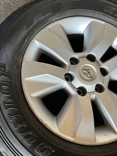 中古純正タイヤ、ホイール4本セット　265/65r/17