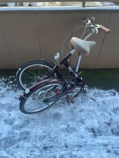 リサイクルショップどりーむ荒田店　No541 エコNo15575X 自転車　折りたたみ自転車　２０インチ　ライト付き♪　状態綺麗ですよ