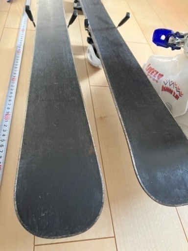 決定　スキー板3点セット　ジュニア118cmと138cmとヘルメットセット