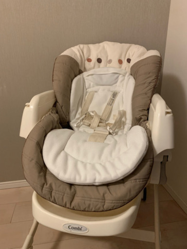 コンビ　ネムリラAUTO SWINGエッグショック電動バウンサー［定価49,500］取り扱い説明書あり