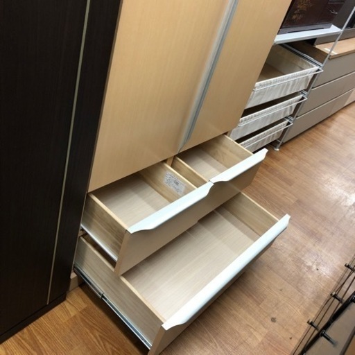 【サン】2枚扉　ワードローブ売ります‼︎