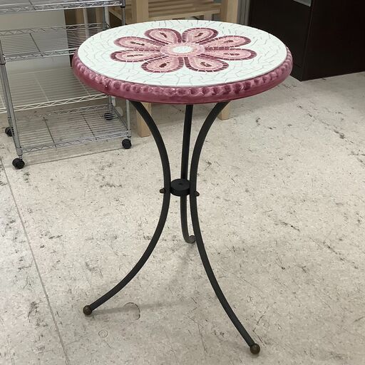 花台 ローテーブル ラウンド 花 ピンク イタリア製 高さ70センチ【ユーズドユーズ名古屋天白店】J2361