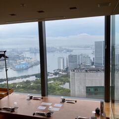 眺望抜群!カレッタ汐留46階☆40代50代メイン☆3/29(水) 12:00 《友達作りランチ会》 地上200メートルで食を愉しむ大人空間で - 港区