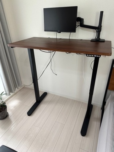 電動昇降デスク引き取ってくれる方探してます！
