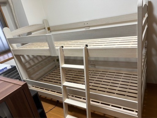 （決まりました）使用半年間　極上子供用二段ベッド