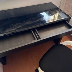 ワークデスク（チェア付き）の画像