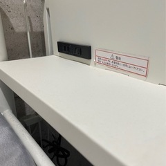 ２段ベッド、下に服を掛けれるタイプの画像