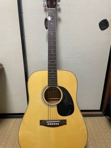 【ほぼ新品】1.2回しか触ってないアコスティックギター