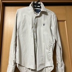シャツ