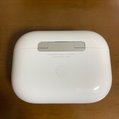 【中古】送料無料　Apple AirPods proの第一世代 MWP22J/A A2084