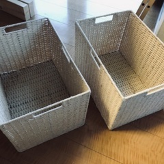 ニトリ　収納カゴ 2個