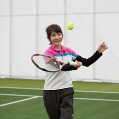 テニスインストラクター募集