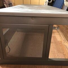 パソコンデスクの画像