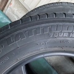 タイヤ　225/65R17の画像