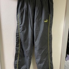 PUMAプーマ 裏起毛上下ジャージセット（グレー）上L、下LL【値下げ交渉可】 ＊スポーツする前の温まるまでに ＊自転車や歩きでの移動時に の画像