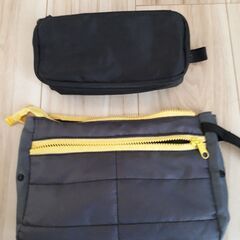 ポーチ2個セットです。小物入れ